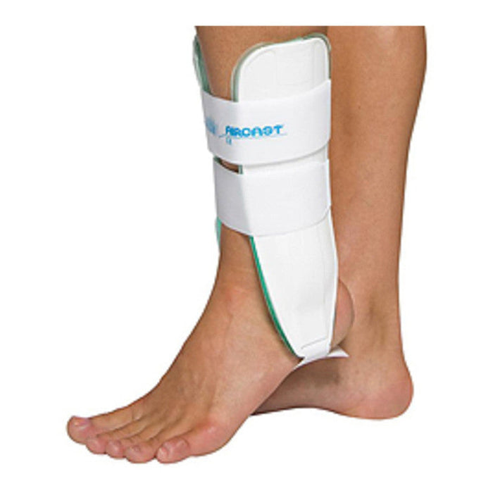 Aircast Ankle Brace Right Leg Medium by Pasteur Pharmacy