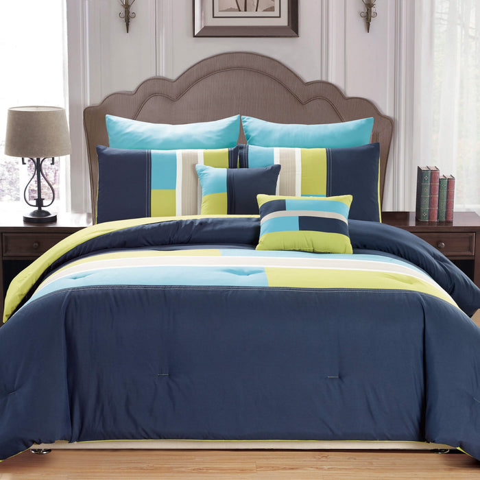 7-Piece: Luxury Bordered Queen Comforter Set by DailySale