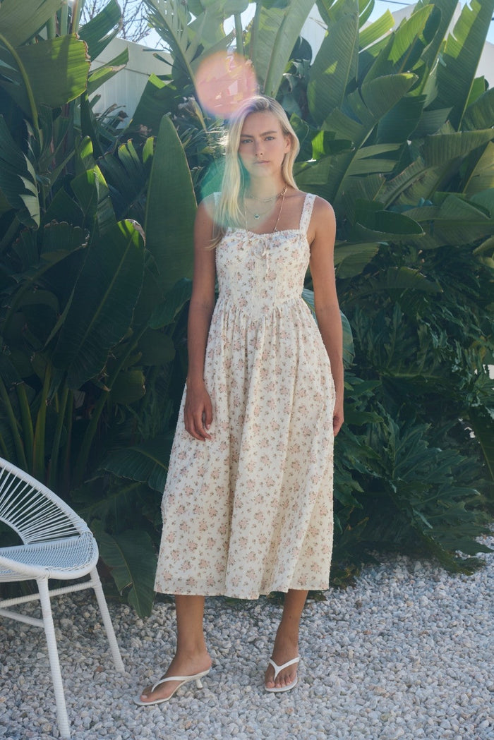 Floral Sweetheart Midi Dress by Boutique 23