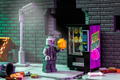 Fresh Brains Zombie Vending Machine w/ Zombie Minifig by B3 Customs