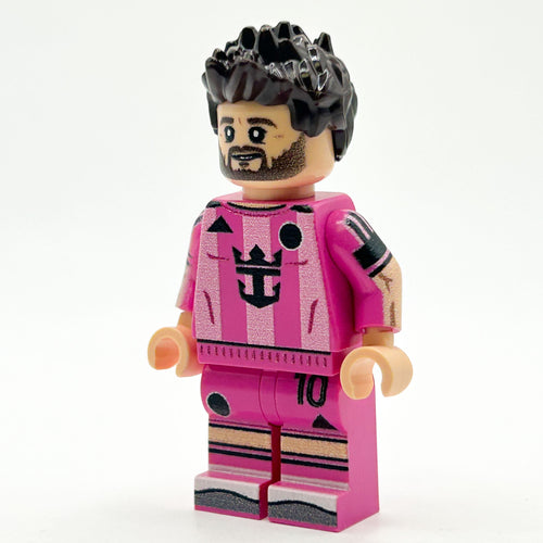 #10 LM Futbol/Soccer Player Minifig by B3 Customs