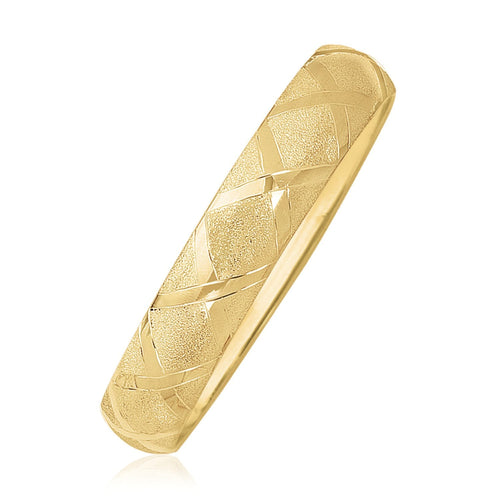 10k Yellow Gold Dual-Textured Diamond Pattern Bangle (12.00 mm) by Avera Group
