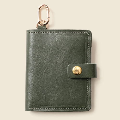 Leather Bifold Wallet with Snap & Key Ring - Olive by CASUPO