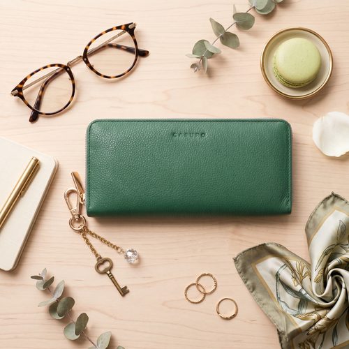 Large Zipper Wallet with Detachable Key Ring - Green by CASUPO