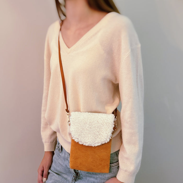 Handy Dandy Phone Crossbody by Ellisonyoung.com