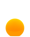FOREO LUNA play plus by Nava Beauty
