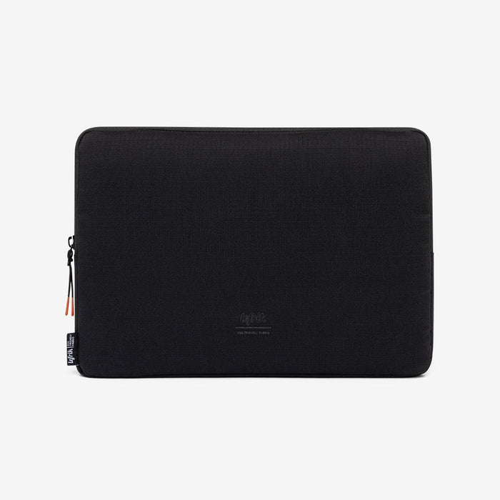 Capture Laptop Case 13" Black Vandra by Lefrik USA