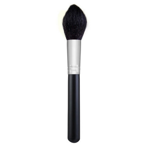 MORPHE BRUSHES Large Pointed Powder Brush - M401 by Avera Group
