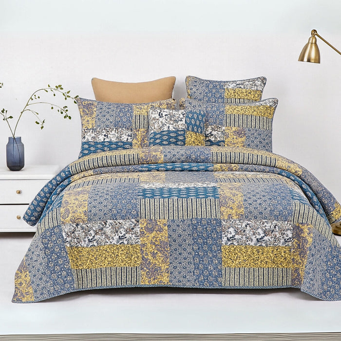 DaDa Bedding Honey Cove Floral Paisley Patchwork Quilt Set by DaDalogy Bedding Collection
