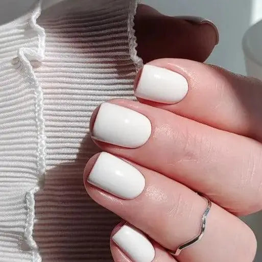 Akzentz Luxio - Ivory by The Nail Hub