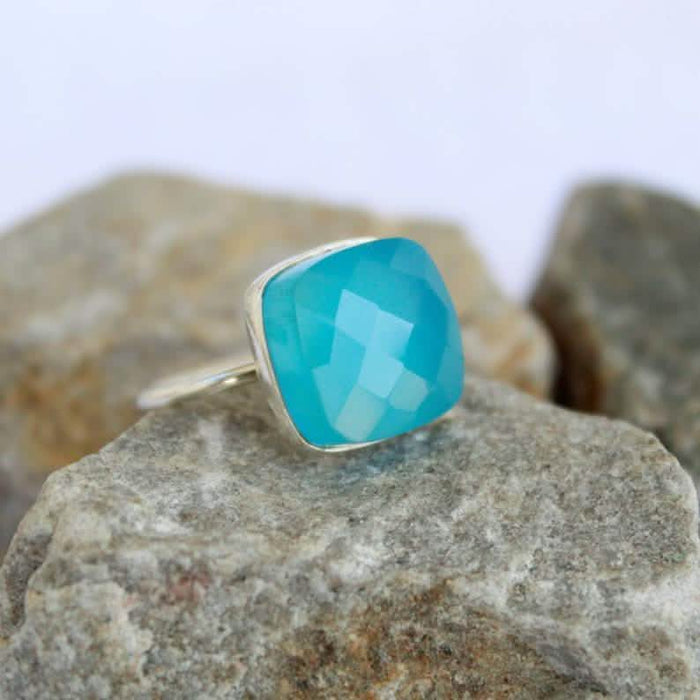 Cabochon Turquoise Engagement Ring - Assorted Sizes by DailySale