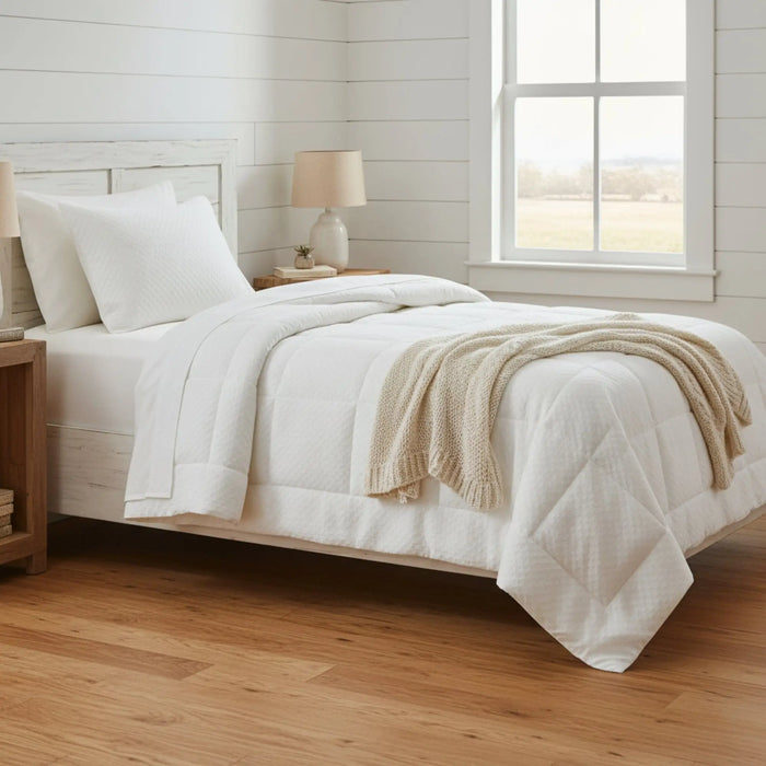 DaDa Bedding Dreamy Soft Velvet Ivory White Plush Velour Tufted Quilted Comforter Set (JHW861) by DaDalogy Bedding Collection