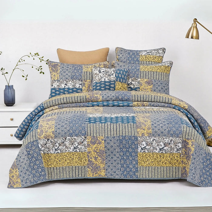 DaDa Bedding Honey Cove Floral Paisley Patchwork Quilt Set by DaDalogy Bedding Collection
