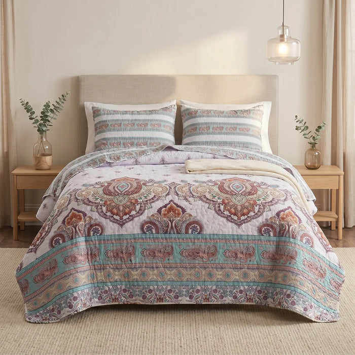 DaDa Bedding White Blue Floral Paisley Quilt Set by DaDalogy Bedding Collection