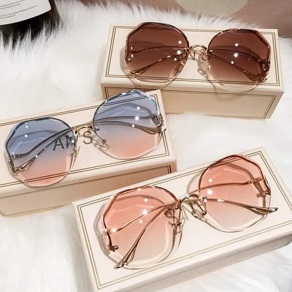 3-Pack: Fashion Tea Gradient Sunglasses by DailySale