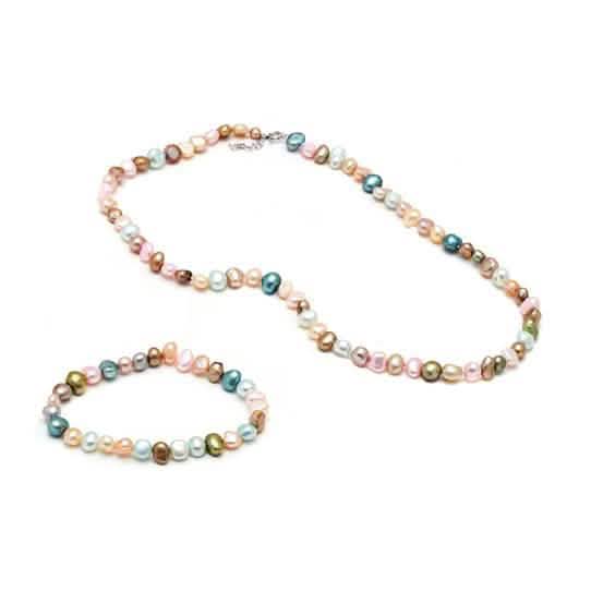Genuine Freshwater Pearl Necklace And Bracelet Set by DailySale