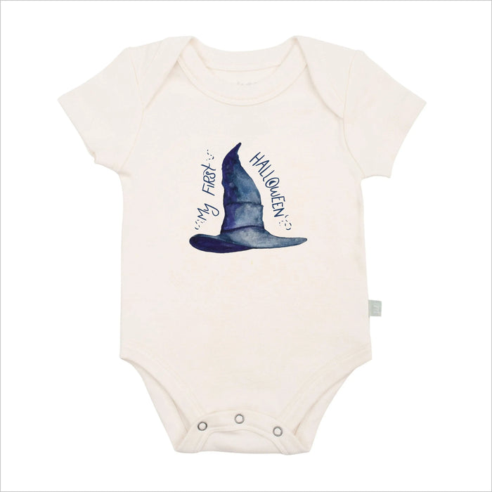 graphic bodysuit | my first halloween hat by Finn + Emma