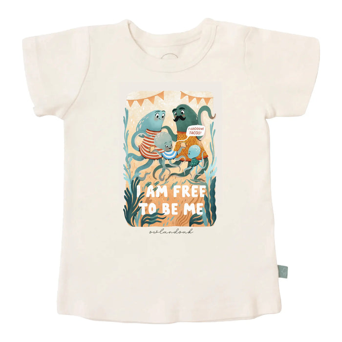 graphic tee | Empatee - Amy by Finn + Emma