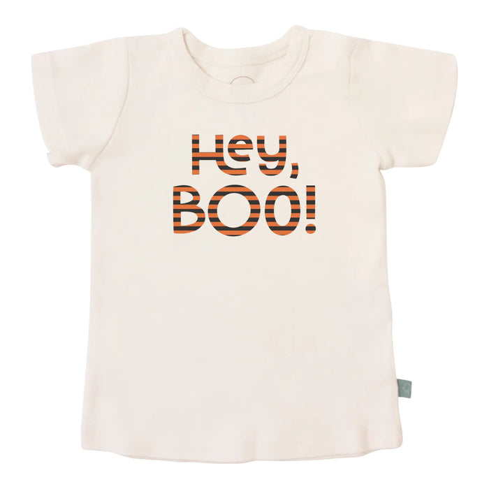 graphic tee | hey boo by Finn + Emma