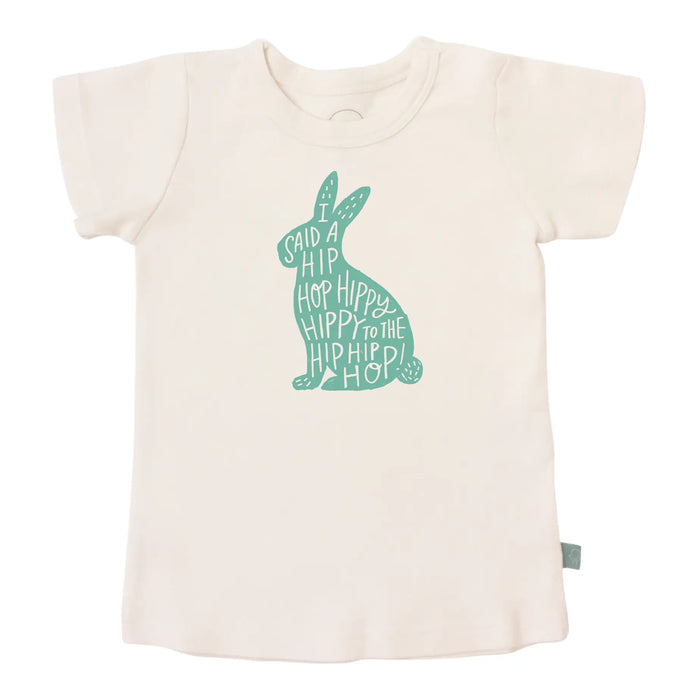 graphic tee | hippy hoppy by Finn + Emma