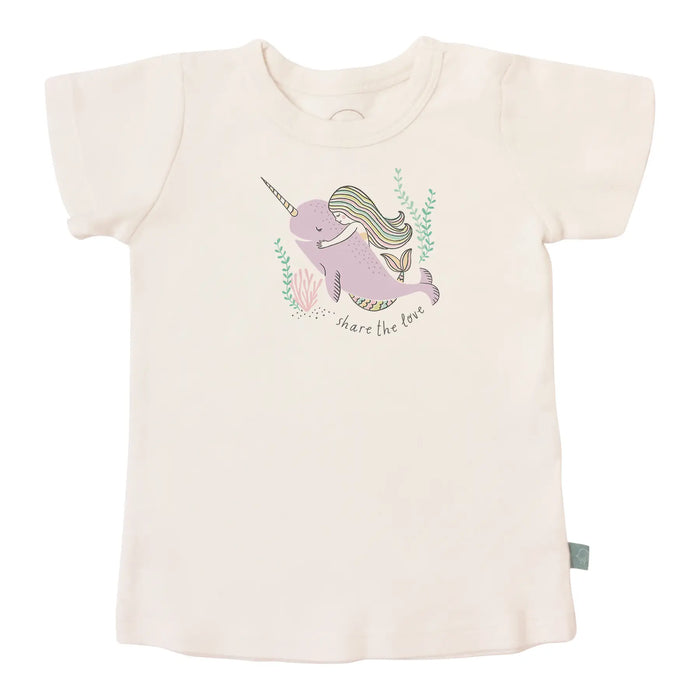 graphic tee | share the love by Finn + Emma