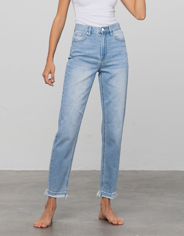 High Rise Premium Girlfriend Jeans - Medium by Boutique 23