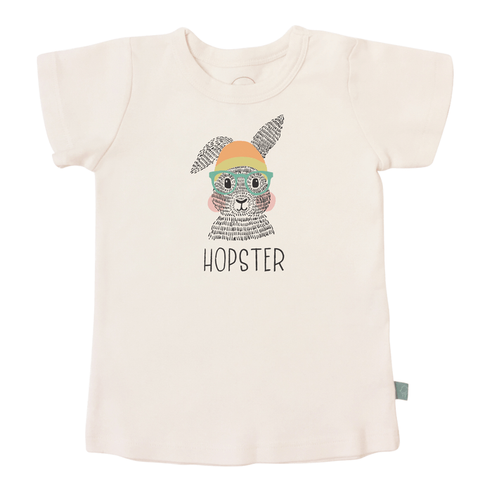 graphic tee | hopster by Finn + Emma