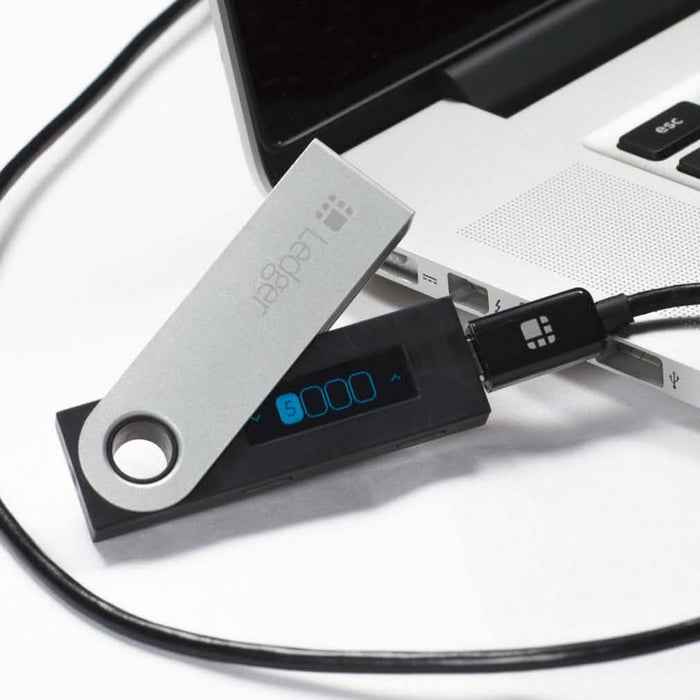 Ledger Nano S Cryptocurrency Hardware Wallet by DailySale