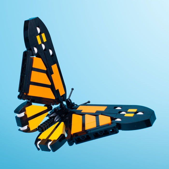 Monarch Butterfly - B3 Customs Building Set made using LEGO parts by B3 Customs