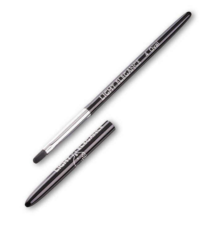 Light Elegance Bling Brush - #4 Oval by The Nail Hub