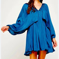 Strut and Bolt Flowy Dress, Size small by Vanessa Jane