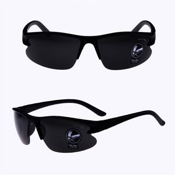 Men Polarized Sunglasses by DailySale