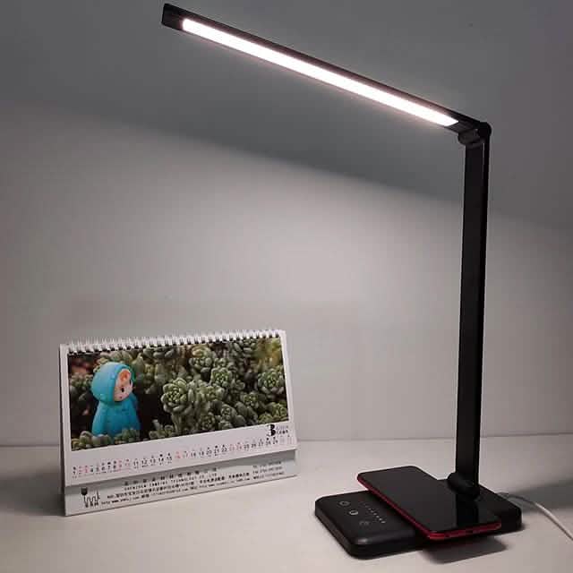 Mobile Phone Wireless Charging Desk Lamp by DailySale