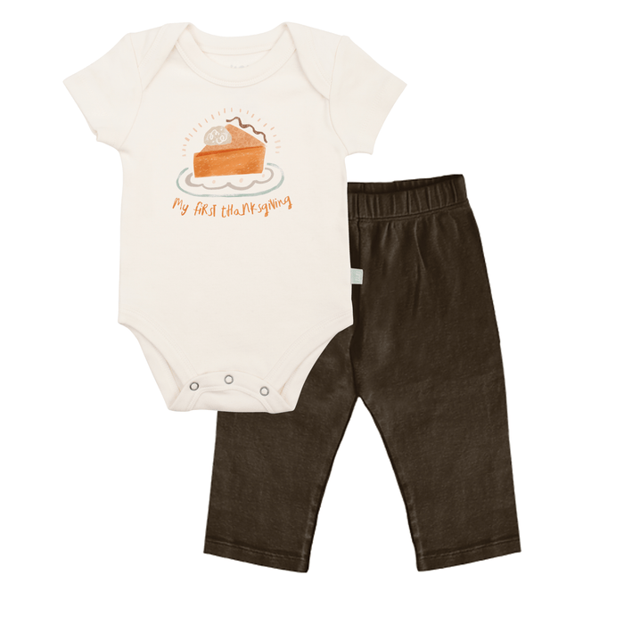 gift set | 1st thanksgiving pie by Finn + Emma