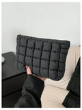 Verdusa Women's Puffy Quilted Makeup Bag Cosmetic Clutch Black One-Size by Deal US
