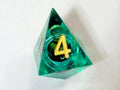 Maywin Dungeons & Dragons Liquid Core Dragon Eye Polyhedral Dice Set. Green by Deal US