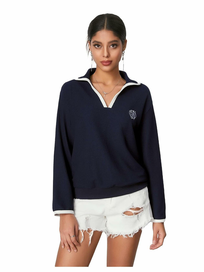 WDIRARA Women's V Neck Letter Graphic Sweatshirt Navy Blue Size S by Deal US