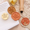Tulip 3D Embossed Brass Wax Seal Round Wood Handle Vintage Flower Design by Deal US