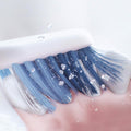 Oral-B Clic Deluxe Starter Kit, Manual Toothbrush with 3 Brush Heads & Magnetic Brush Mount by DailySale
