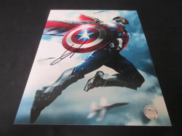 Anthony Mackie Signed Marvel 8x10 Photo (SSC COA) by Price Is Right Miami