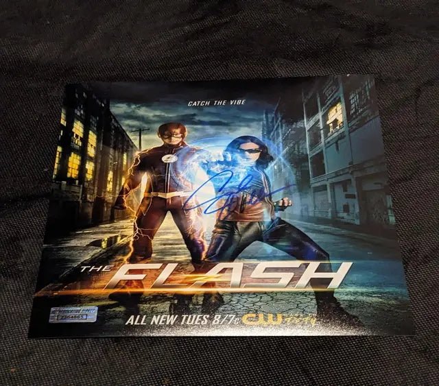Carlos Valdes (flash) autographed 8x10 photo with coa by Price Is Right Miami
