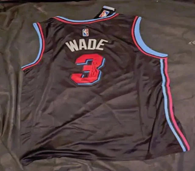 Dwyane Wade Signed Jersey (COA) by Price Is Right Miami