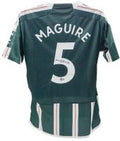 Harry Maguire Signed Manchester United Jersey (Beckett) by Price Is Right Miami