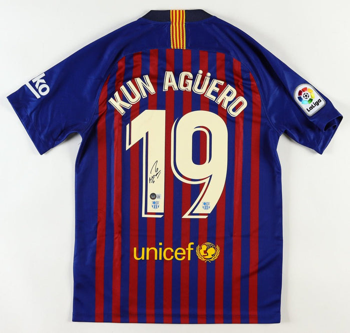 Kun Aguero Signed Barcelona Jersey (Beckett) by Price Is Right Miami
