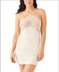 Wacoal Women’s Scene Stealer Chemise, Cream, Size Large by Vanessa Jane