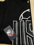 USA Men’s Soccer T-shirt with soccer ball logo Size Large by Vanessa Jane