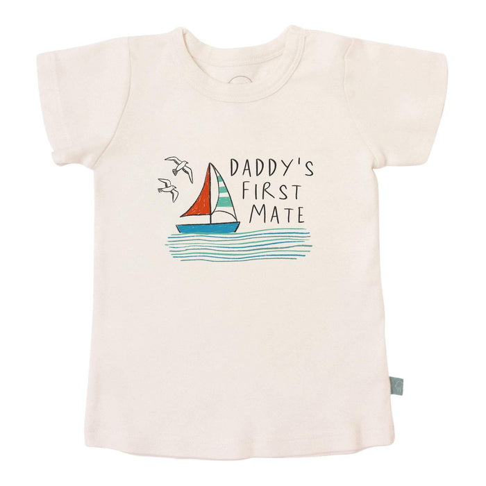 graphic tee | daddy's first mate by Finn + Emma