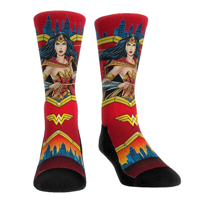 Wonder Woman - Hero Pose by Rock 'Em Socks